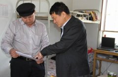 麦盖提县法院党组书记赴“三民活动”联系点指导工作