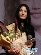作家落落携电影处女作西安宣传