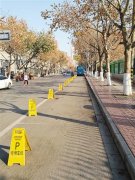 西安一公共停车位被沿街单位“据为己有”