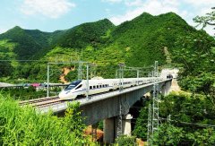 宝兰高铁正式开通 平均每22分钟1趟