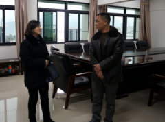 代云梅走访省人大代表