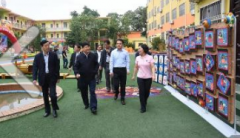 陕西省教育厅副厅长马万清慰问潼关县少年儿童